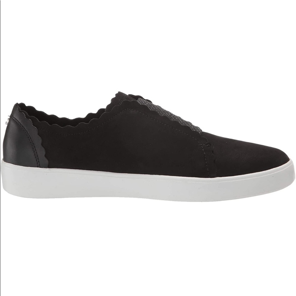 New Cole Haan Women's Grand Crosscourt Street Scallop Slip on Sneaker - Picture 3 of 15